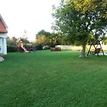 Hetkanyar Vendeghaz Pensjonat 4*