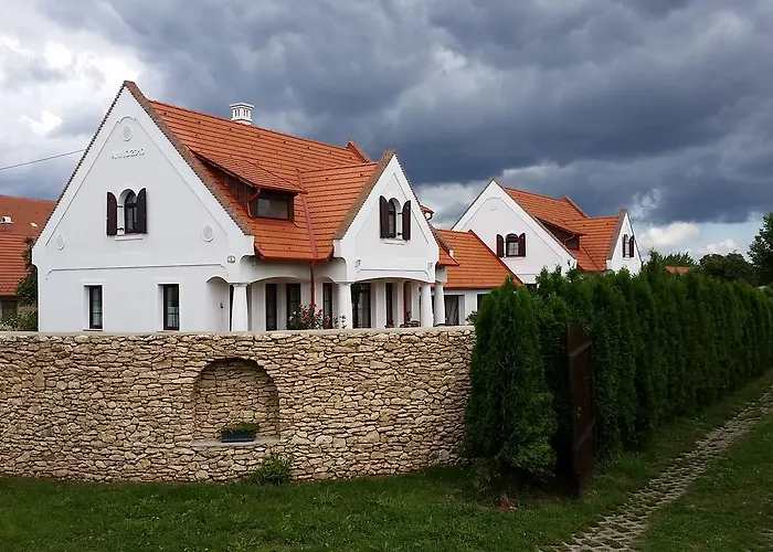 בית הארחה Hetkanyar Vendeghaz 4*